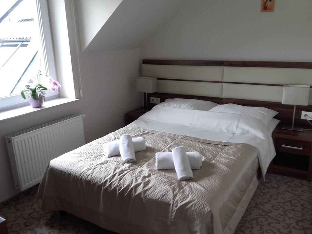 Pensjonat Lysica Wellness & Spa Swieta Katarzyna  Eksteriør billede