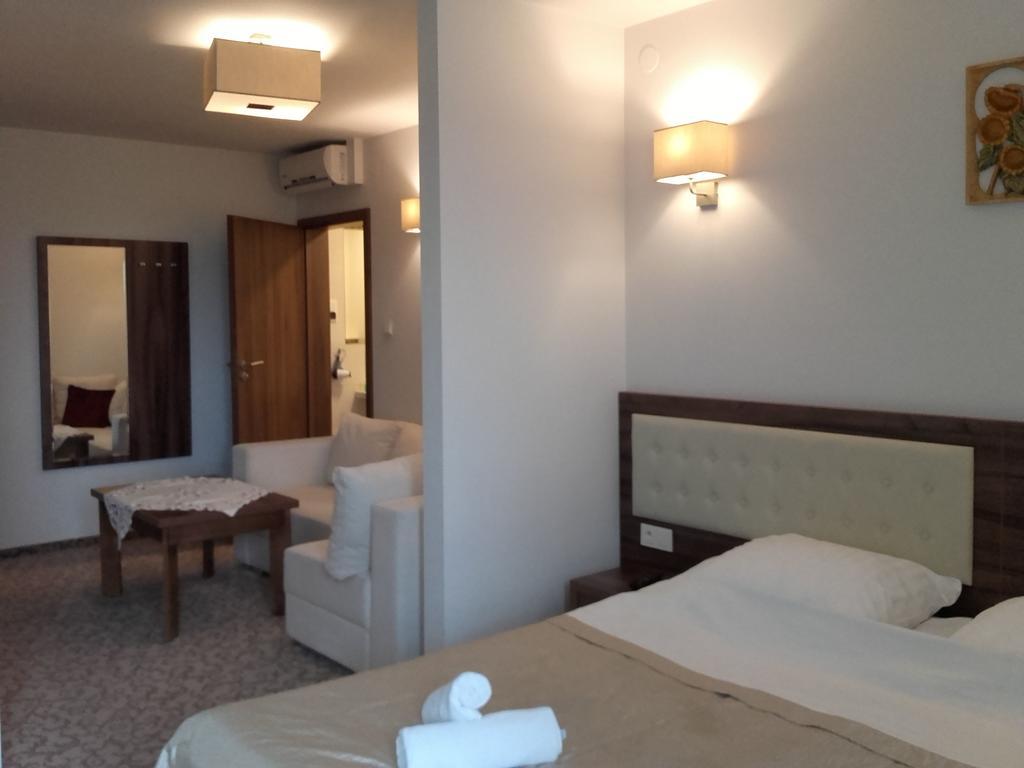 Pensjonat Lysica Wellness & Spa Swieta Katarzyna  Eksteriør billede