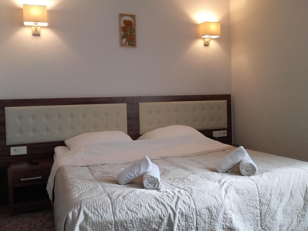 Pensjonat Lysica Wellness & Spa Swieta Katarzyna  Eksteriør billede
